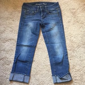 AE Crop Jeans